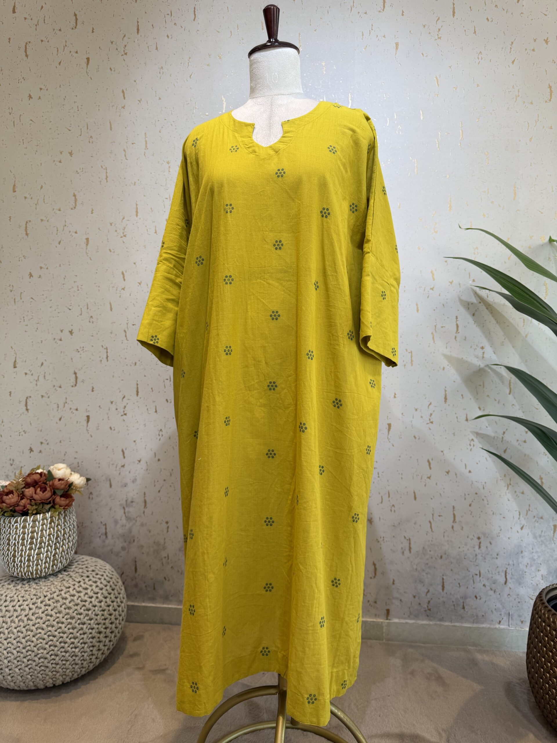 Goegeous and Comfy Jamdani Cotton Co-ord set in Trendy Oversize Pattern (Free Size)